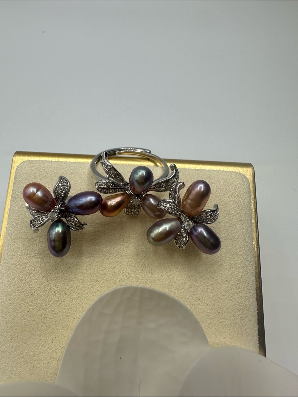 Authentic FWP Pearl clustered Ring and Earring Set
